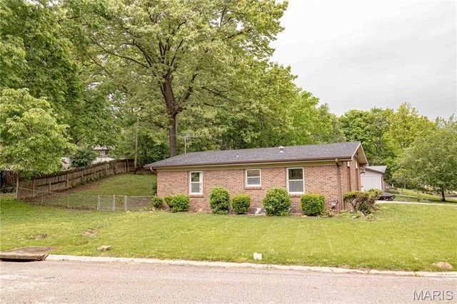 415 Montbrook Drive, O'fallon, MO 63366