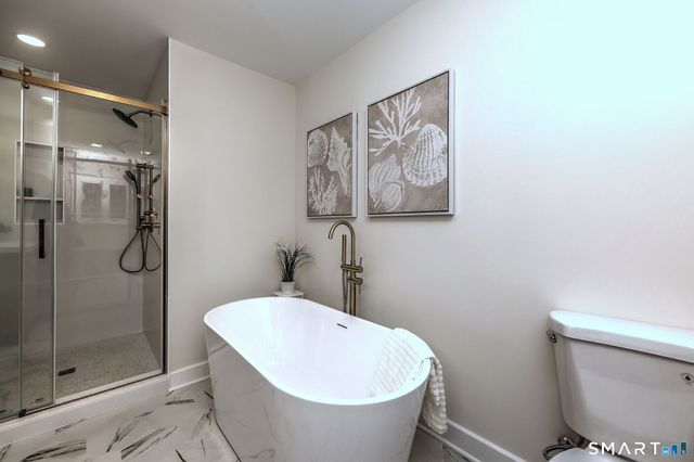 50 Oak Ridge Road, Stratford, CT 06614