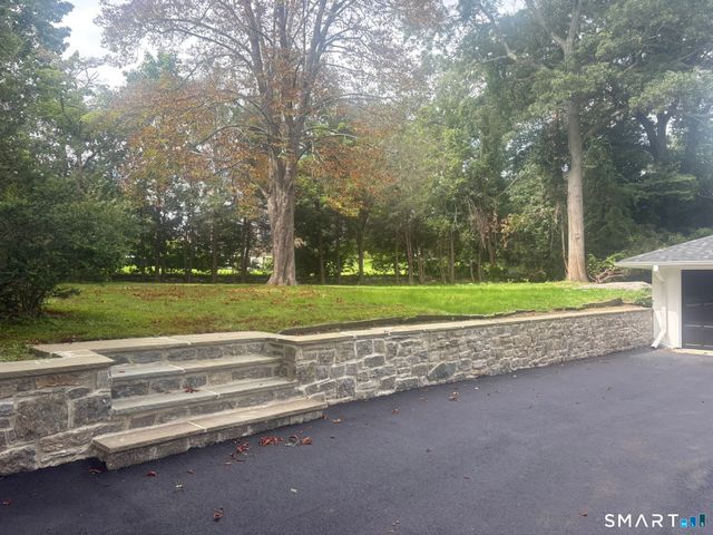 50 Oak Ridge Road, Stratford, CT 06614