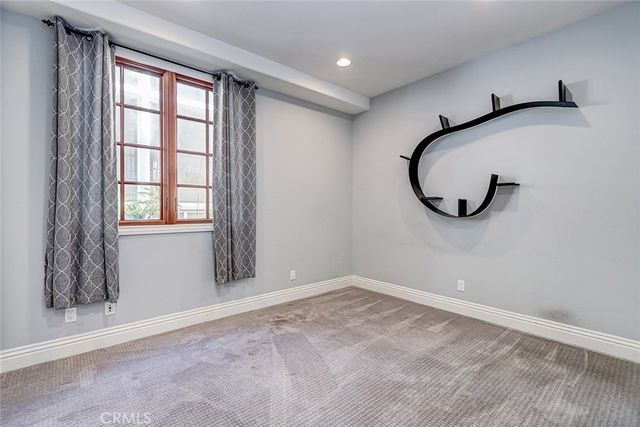 3404 N Poinsettia Avenue, Manhattan Beach, CA 90266