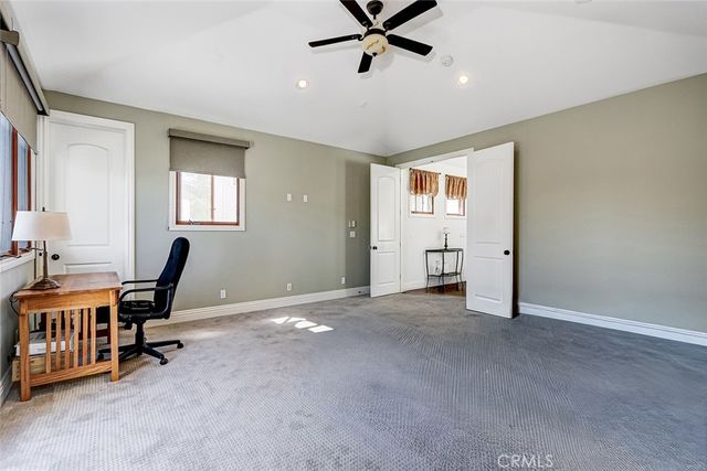 3404 N Poinsettia Avenue, Manhattan Beach, CA 90266