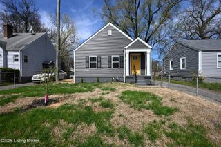 2801 Narragansett Dr, Louisville, KY 40210