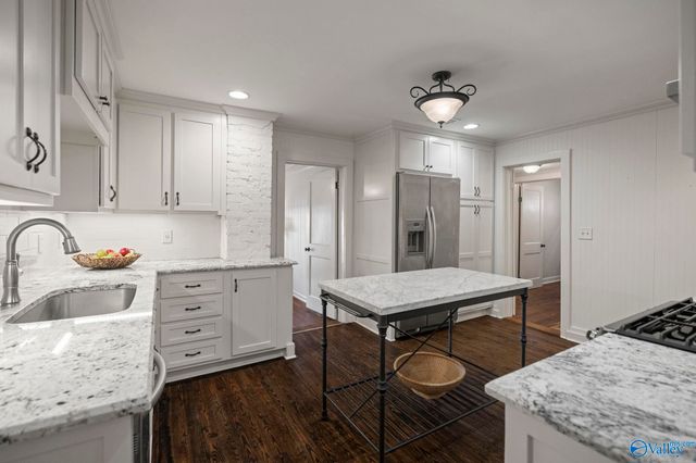 505 Clinton Avenue E, Huntsville, AL 35801