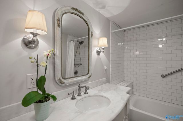 505 Clinton Avenue E, Huntsville, AL 35801