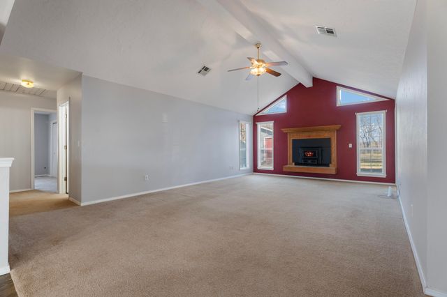 827 Apple Drive, Grove, OK 74344