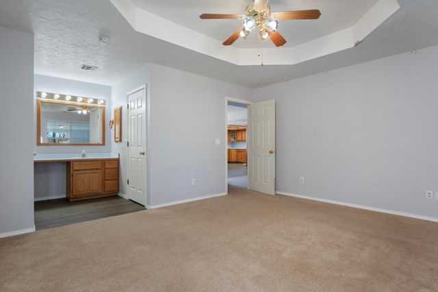 827 Apple Drive, Grove, OK 74344