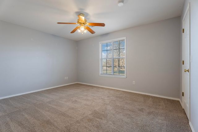 827 Apple Drive, Grove, OK 74344