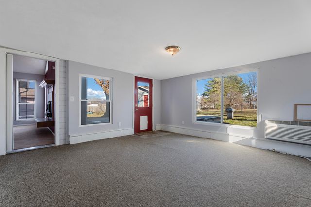 827 Apple Drive, Grove, OK 74344