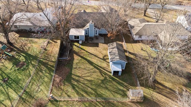 827 Apple Drive, Grove, OK 74344