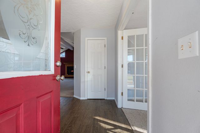 827 Apple Drive, Grove, OK 74344