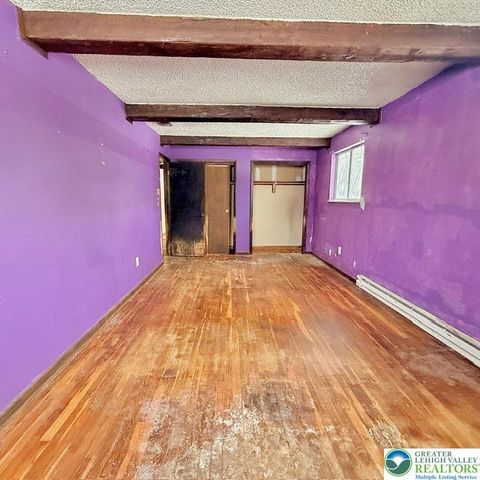 616 Almond Road, Lehigh Twp, PA 18088