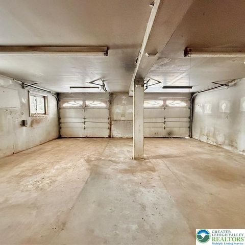 616 Almond Road, Lehigh Twp, PA 18088