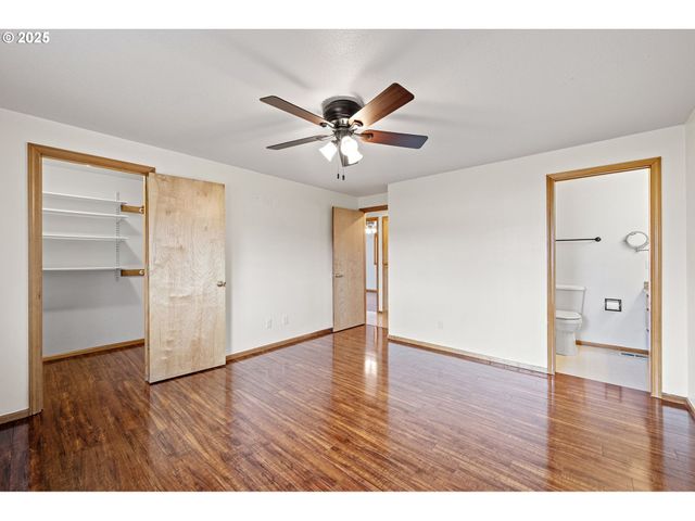 662 S 44TH St, Springfield, OR 97478