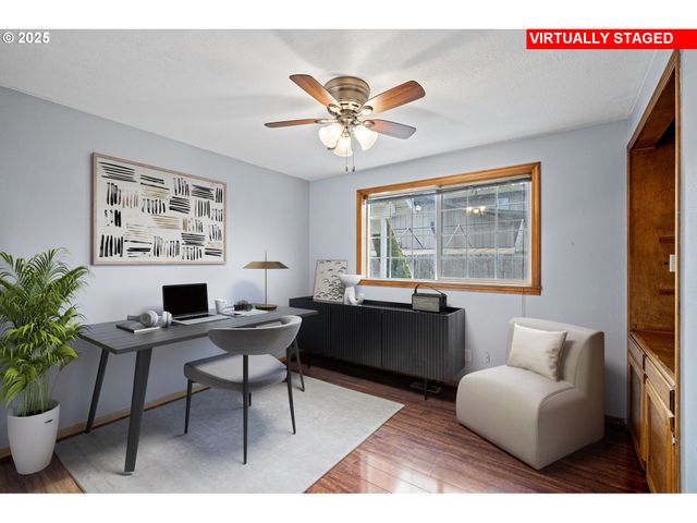 662 S 44TH St, Springfield, OR 97478