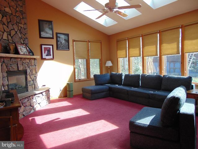 12 MALLARD DR, Tabernacle, NJ 08088