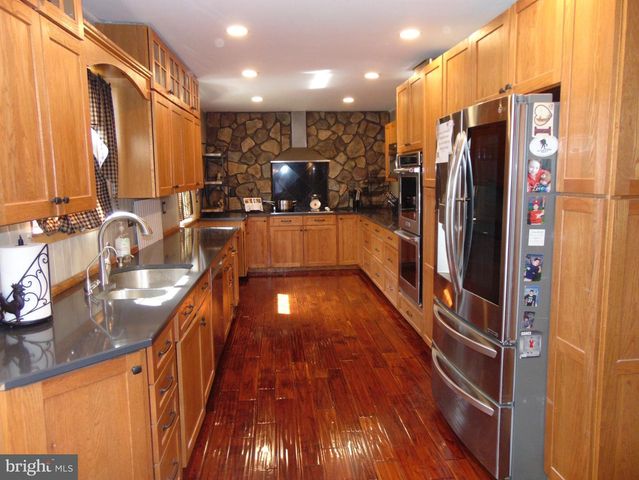 12 MALLARD DR, Tabernacle, NJ 08088