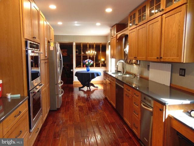 12 MALLARD DR, Tabernacle, NJ 08088