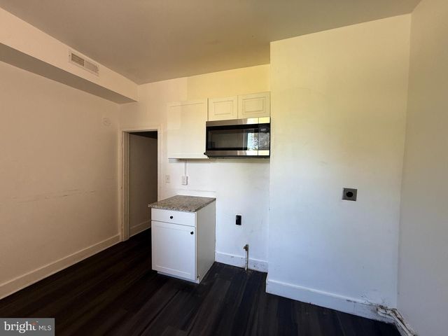 1708 LORMAN ST, Baltimore, MD 21217