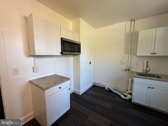 1708 LORMAN ST, Baltimore, MD 21217