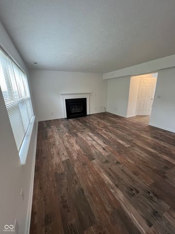 12564 Geist Cove Drive, Indianapolis, IN 46236