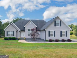 420 Colvin Drive, Locust Grove, GA 30248