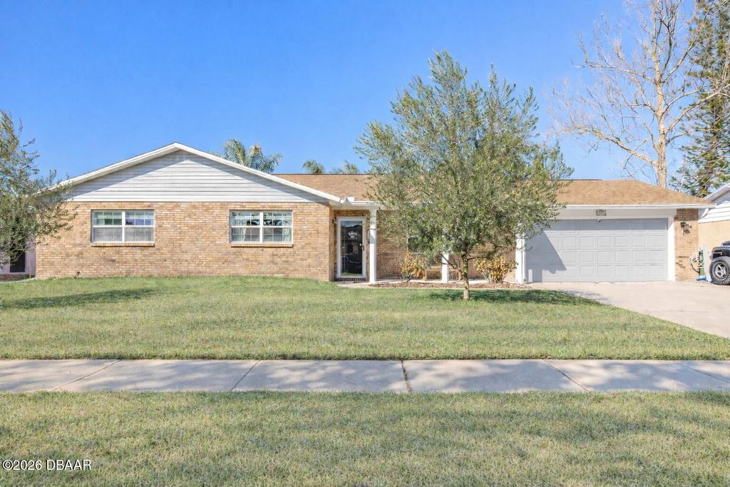 159 Westwood Drive, Daytona Beach, FL 32119