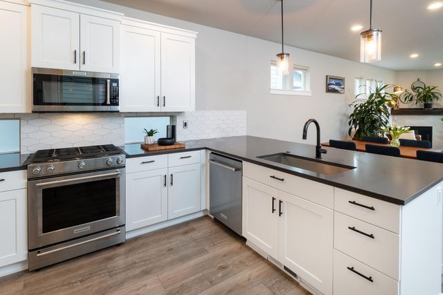 3789 SW Coyote Place, Redmond, OR 97756