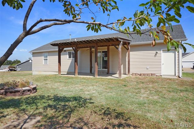 128 Brookshire Creek Drive, Wentzville, MO 63385