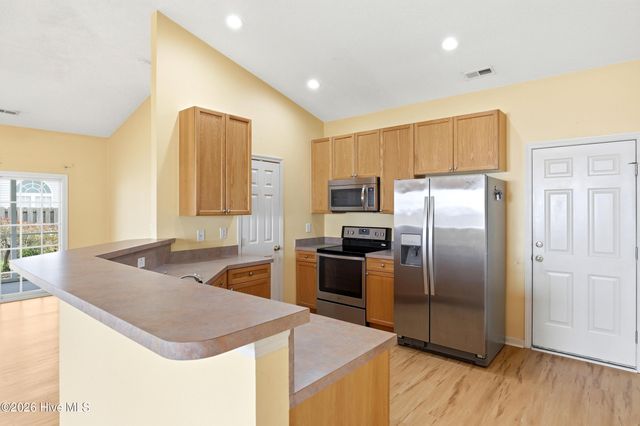 4124 Pine Brush Drive, Leland, NC 28451
