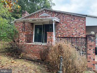 354 CHERRY RUN RD, Hedgesville, WV 25427