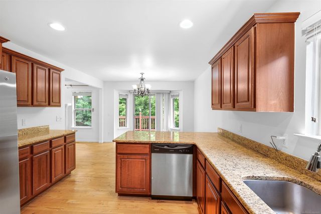 8313 Pine Creek Drive, Utica, MI 48316