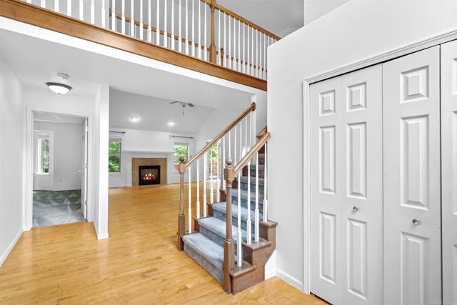 8313 Pine Creek Drive, Utica, MI 48316