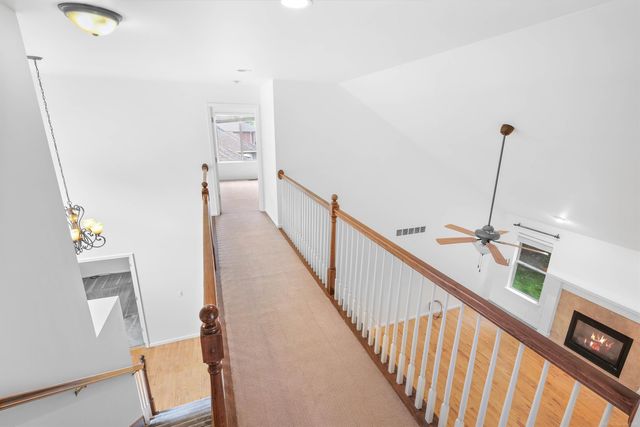 8313 Pine Creek Drive, Utica, MI 48316