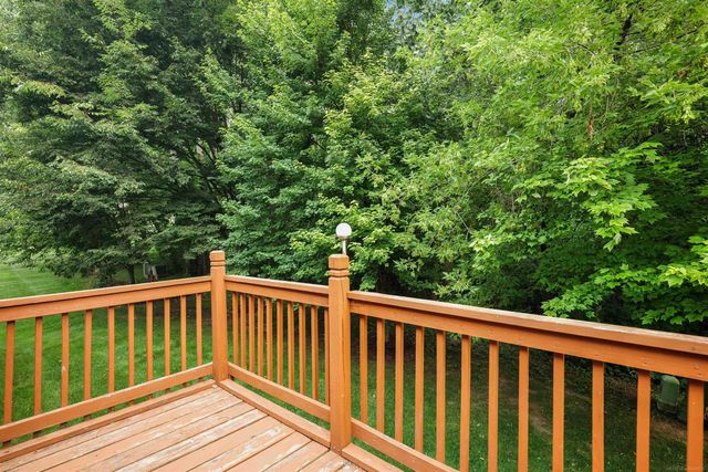 8313 Pine Creek Drive, Utica, MI 48316