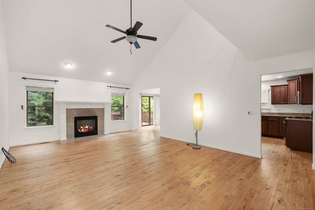 8313 Pine Creek Drive, Utica, MI 48316