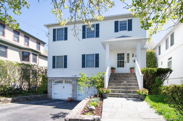 53 Mohican Park Avenue, Dobbs Ferry, NY 10522