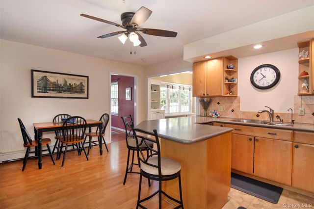 53 Mohican Park Avenue, Dobbs Ferry, NY 10522