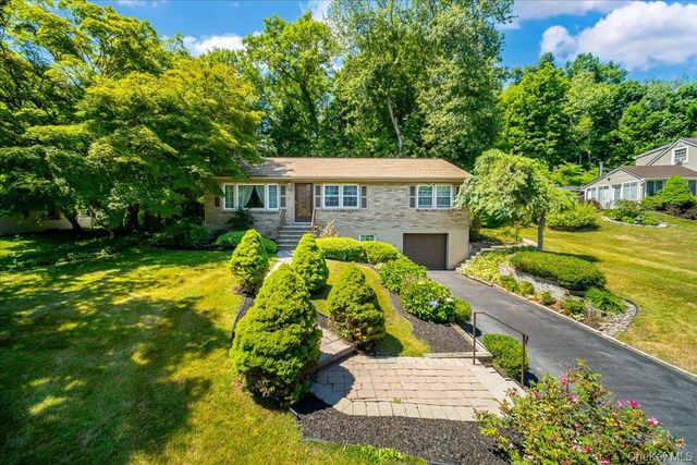 21 Midland Avenue, Central Valley, NY 10917