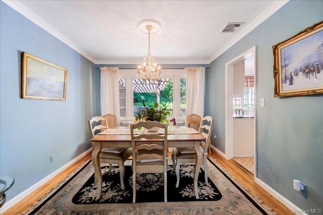 21 Midland Avenue, Central Valley, NY 10917