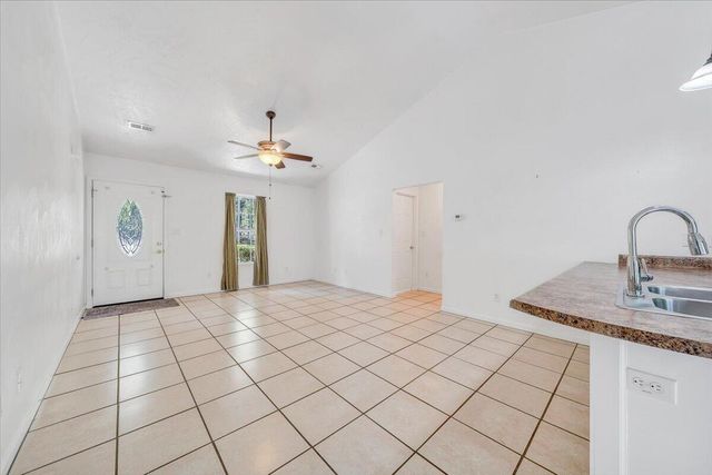 3824 Yellow Mountain RD, Roanoke, VA 24014