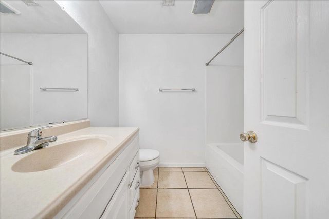 3824 Yellow Mountain RD, Roanoke, VA 24014