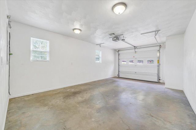 3824 Yellow Mountain RD, Roanoke, VA 24014