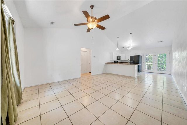 3824 Yellow Mountain RD, Roanoke, VA 24014