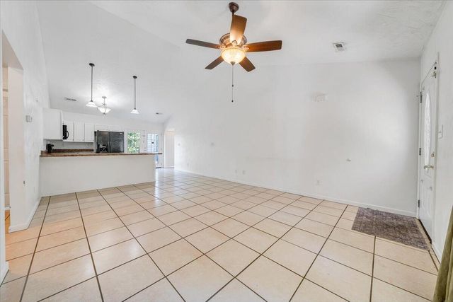 3824 Yellow Mountain RD, Roanoke, VA 24014