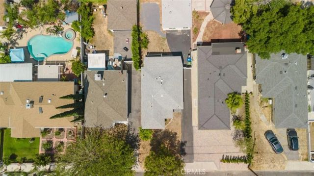10423--10425 Mcclemont Avenue, Tujunga, CA 91042
