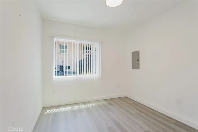 10423--10425 Mcclemont Avenue, Tujunga, CA 91042