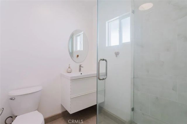 10423--10425 Mcclemont Avenue, Tujunga, CA 91042
