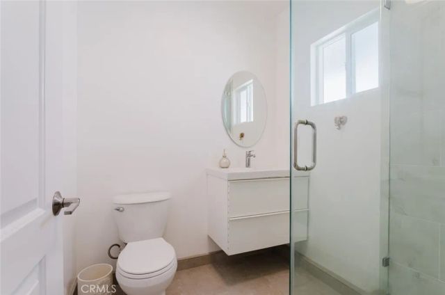 10423--10425 Mcclemont Avenue, Tujunga, CA 91042