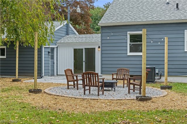 3411 Sweitzer Street NW, Uniontown, OH 44685