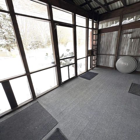 529 Kings Lynn Road, Stoughton, WI 53589